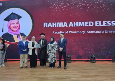 Photo 5859480756898875651 Y