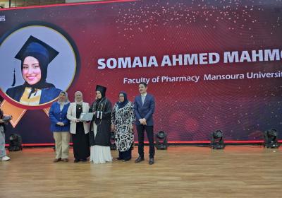 Photo 5859480756898875675 Y 1