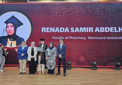 Photo 5859480756898875684 Y