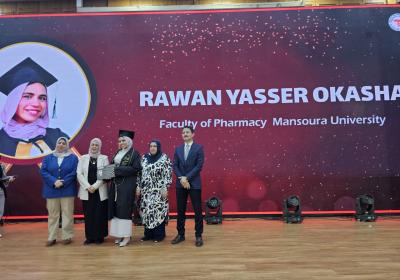 Photo 5859480756898875691 Y