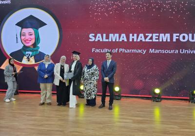 Photo 5859480756898875711 Y