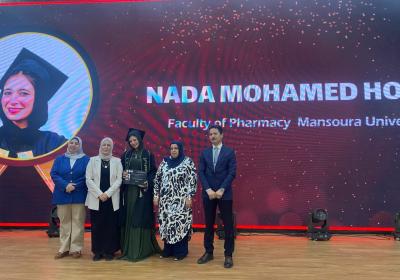 Photo 5859480756898875898 Y