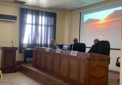 051db2c8 F719 4c7b 957e 940ff9a2b6e7